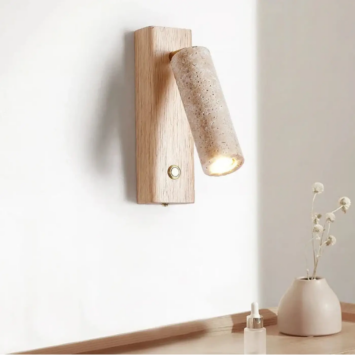 Applique Murale en Bois avec Interrupteur – Zémio