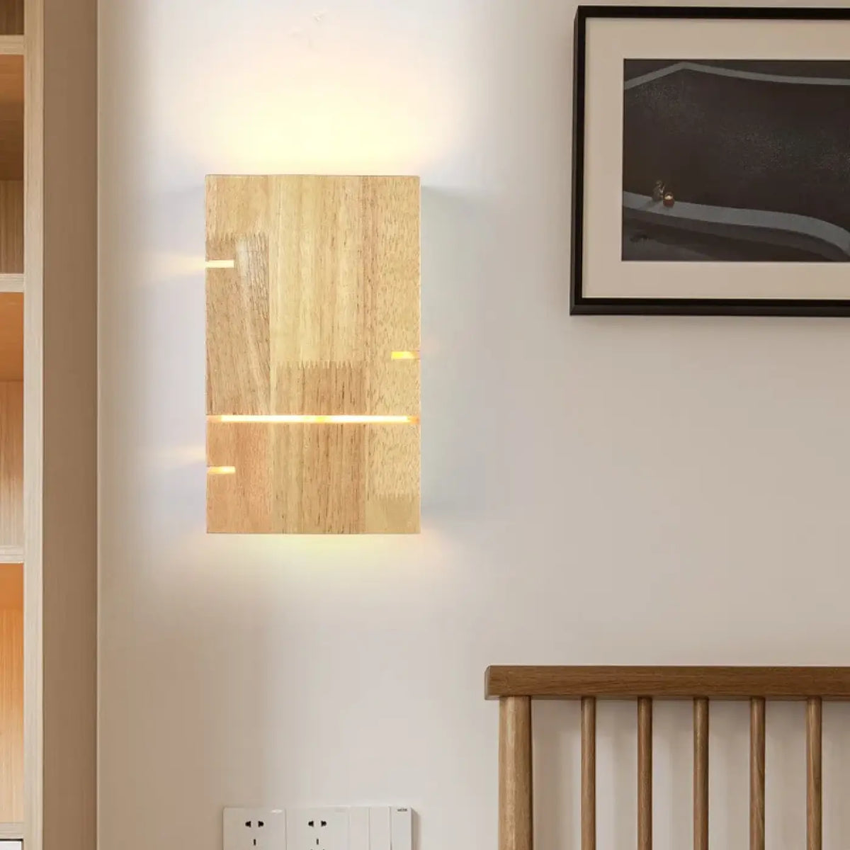Applique Murale en Bois Entaillé – Réselle