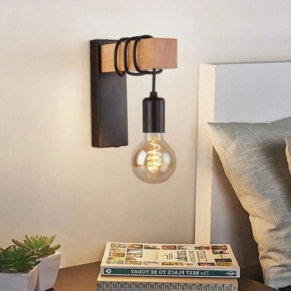 Applique Murale Bois et Noir – Mirio