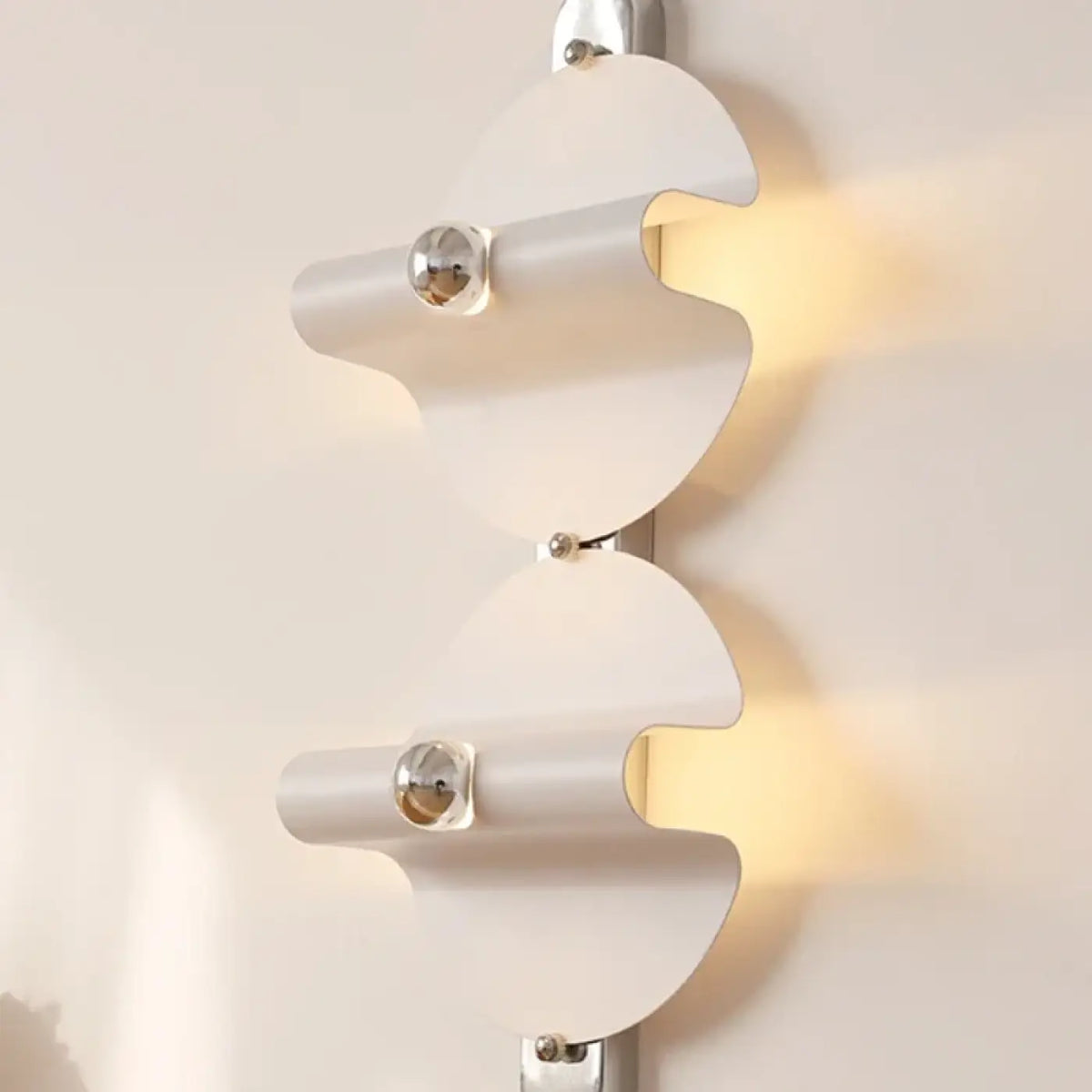 Applique Murale Design Lumière Artistique – Ronine