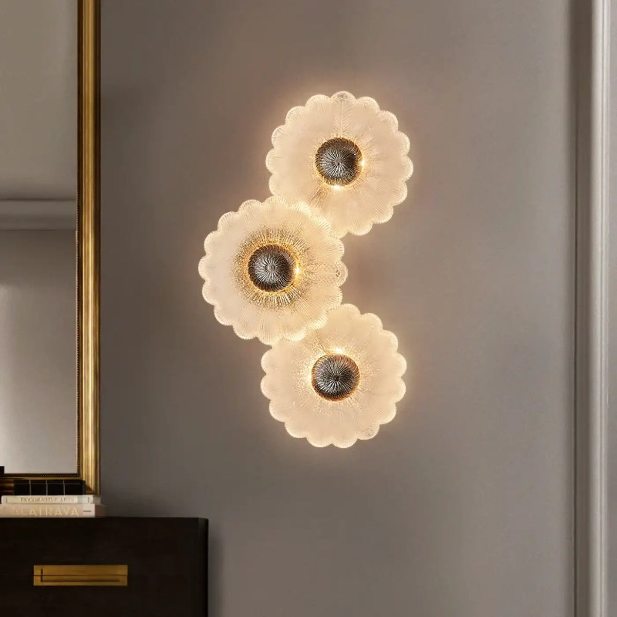 Applique Murale Fleurs en Verre Doré – Kadine