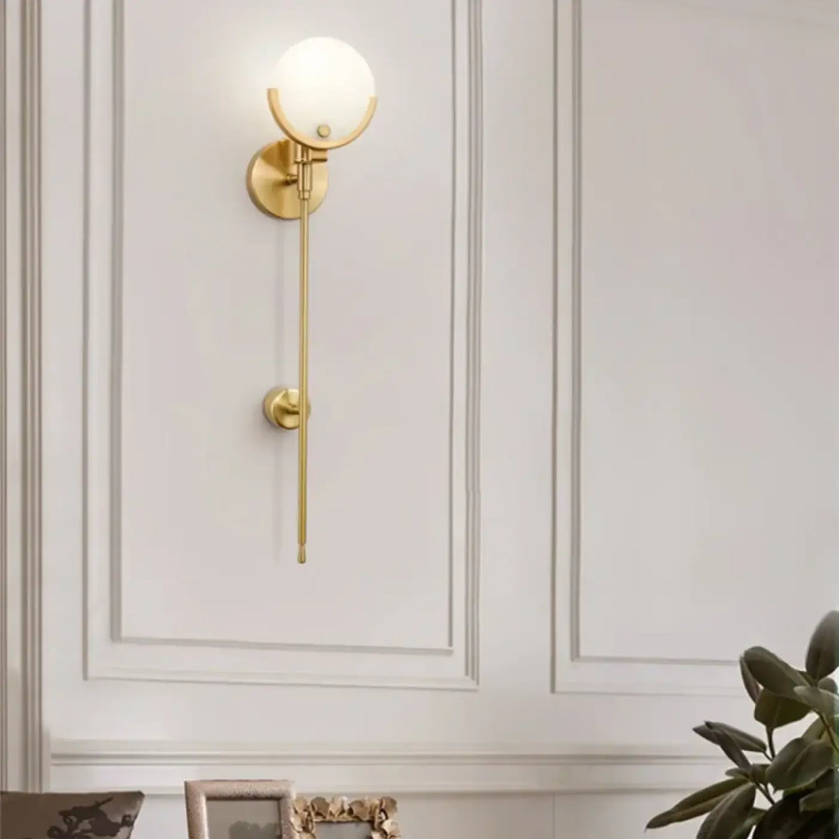Applique Murale Dorée Disque Blanc – Neran