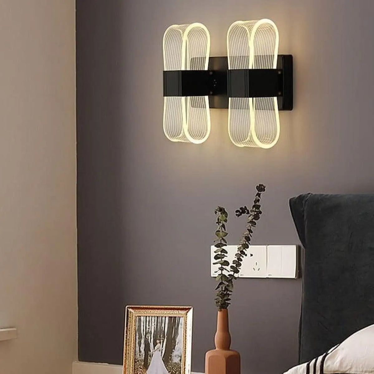 Applique Murale LED Épurée – Faran
