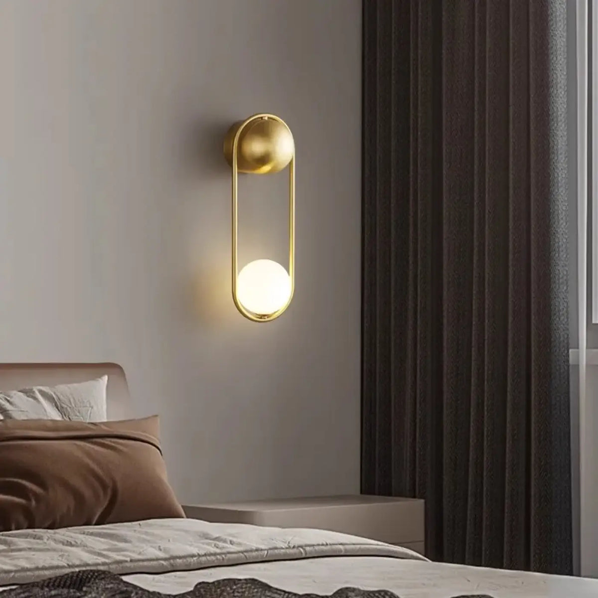 Applique Murale Luxe en Métal Doré – Dimio