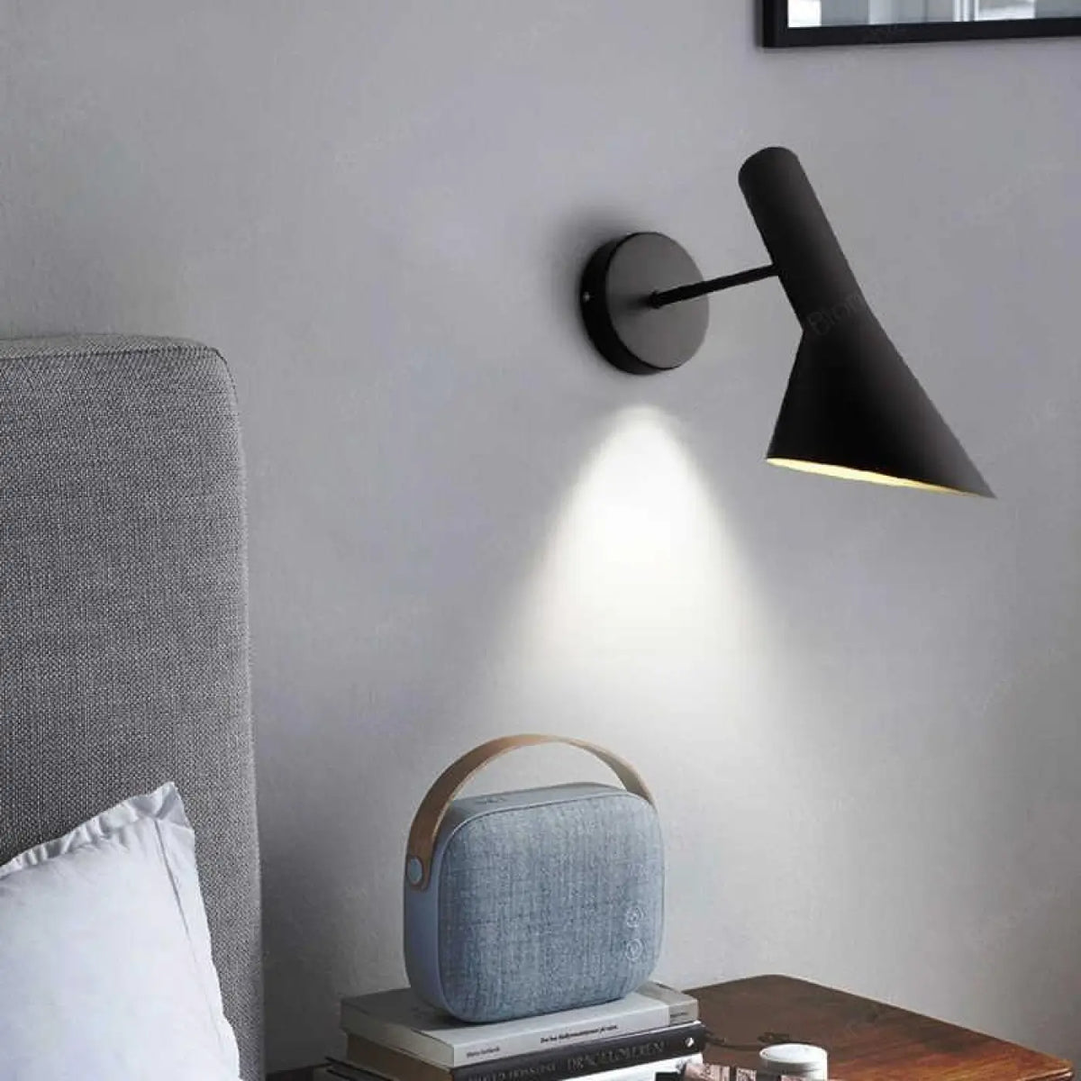 Applique Murale Moderne Noire ou Blanche – Zoso