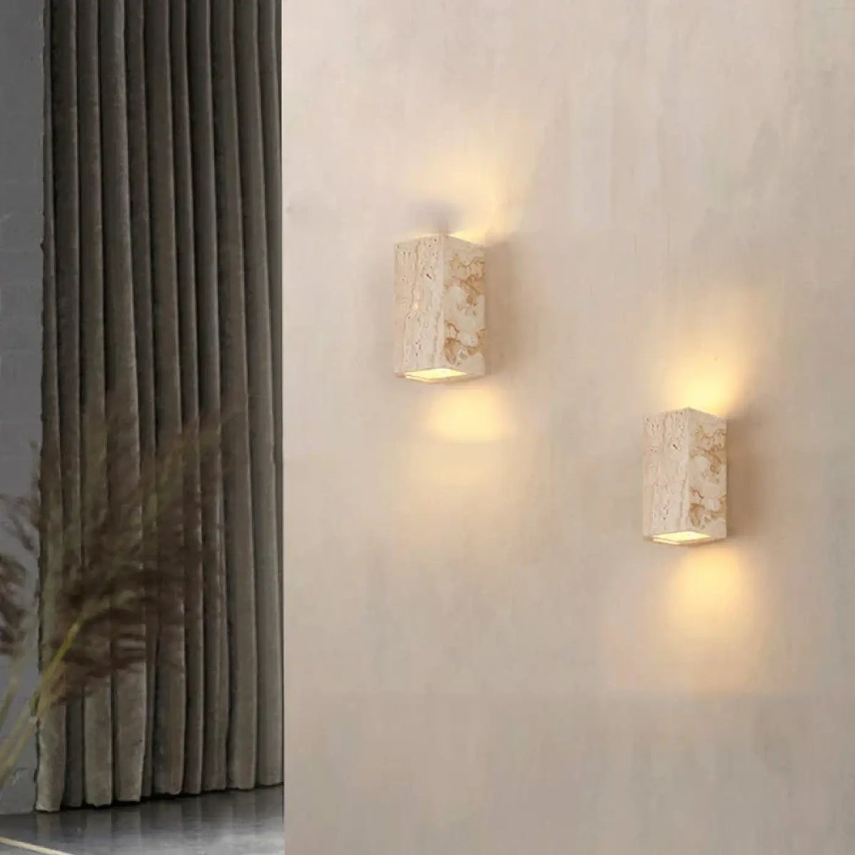 Applique Murale en Travertin Minimaliste – Nirio