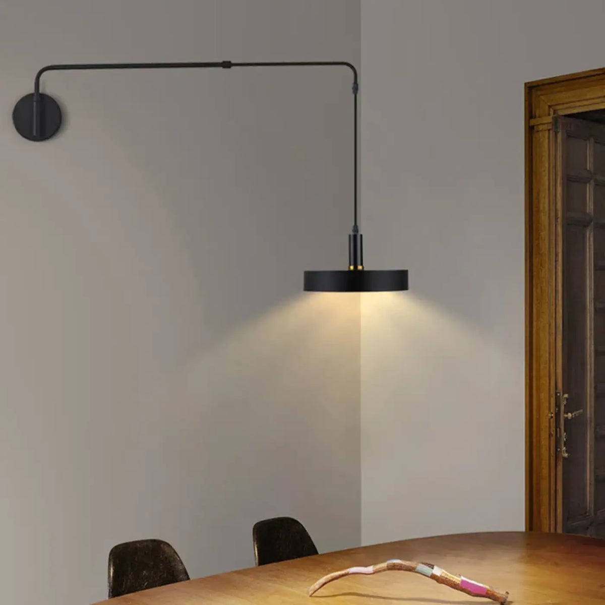 Applique Murale Scandinave à Bras Pivotant – Févane