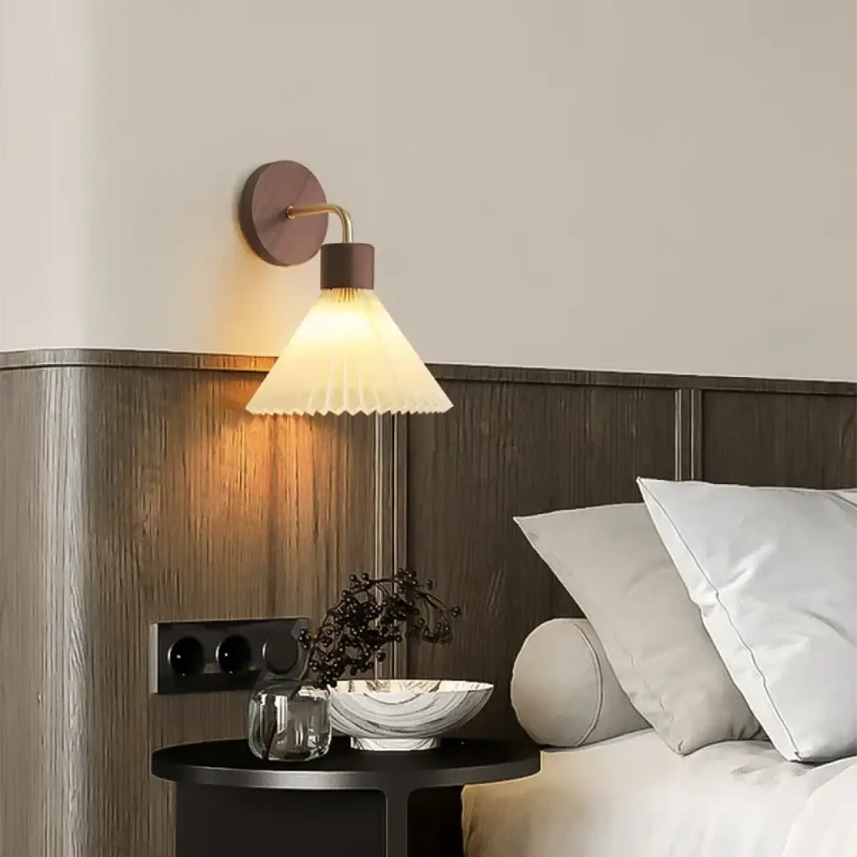 Applique Murale Bois et Abat-jour Blanc – Lanelle