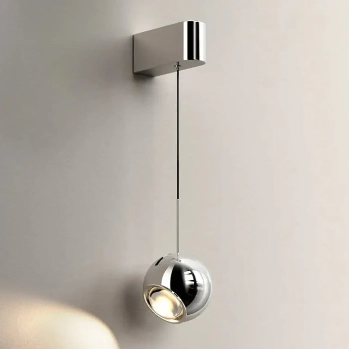 Applique Murale Suspendue Boule en Verre – Menine