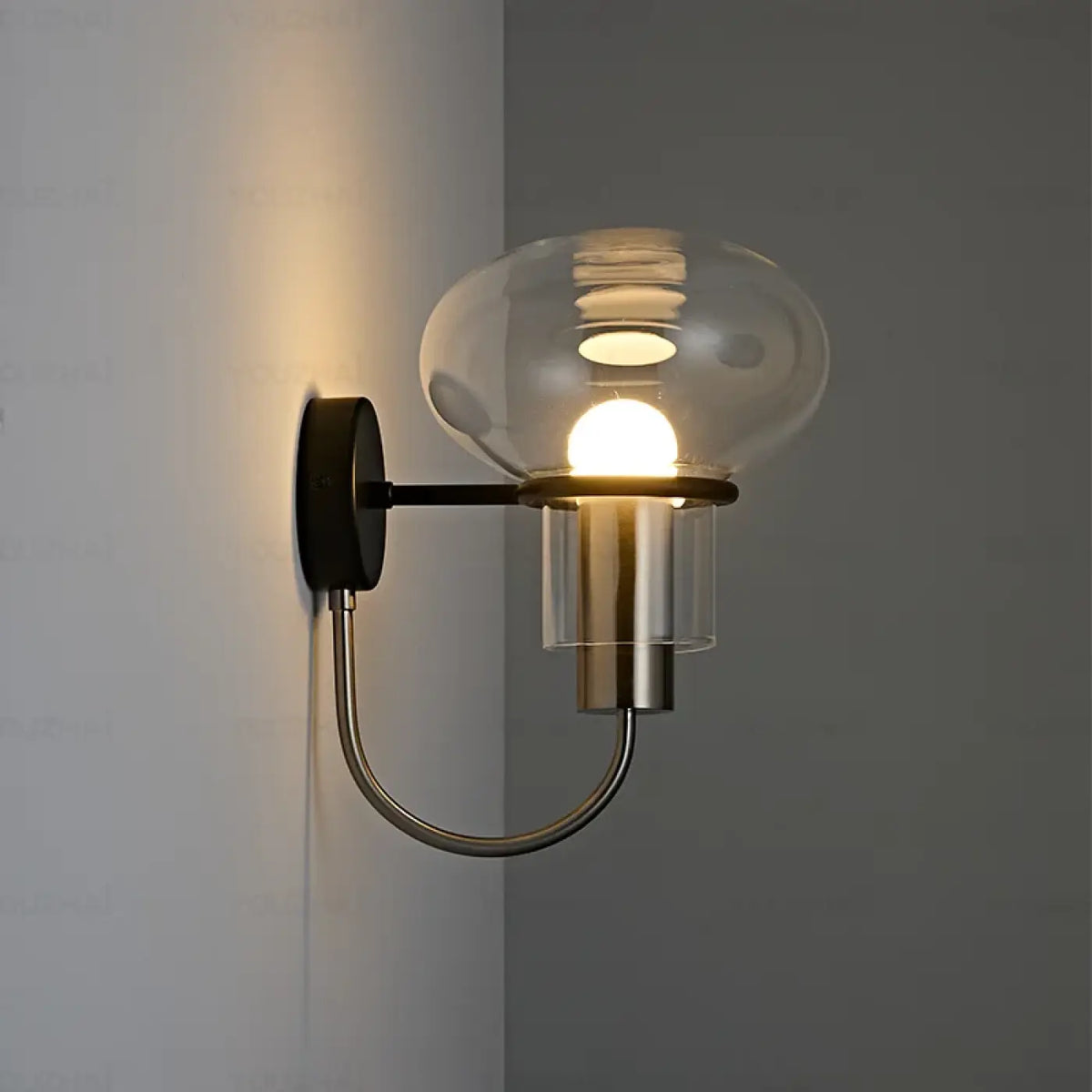Applique Murale Verre Soufflé et Métal – Noran