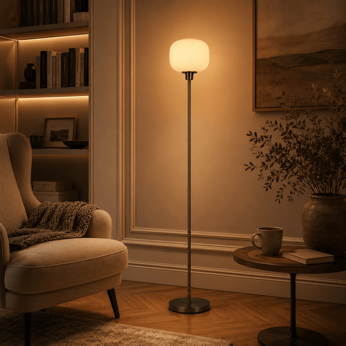 Lampadaire en Verre Strié et Laiton – Éos