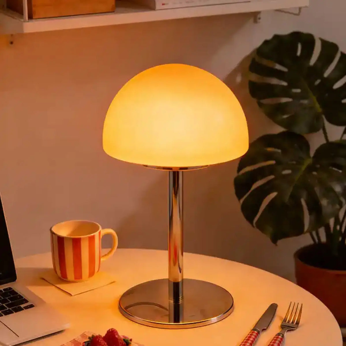 Lampe de Chevet à Dôme Transparent – Nison