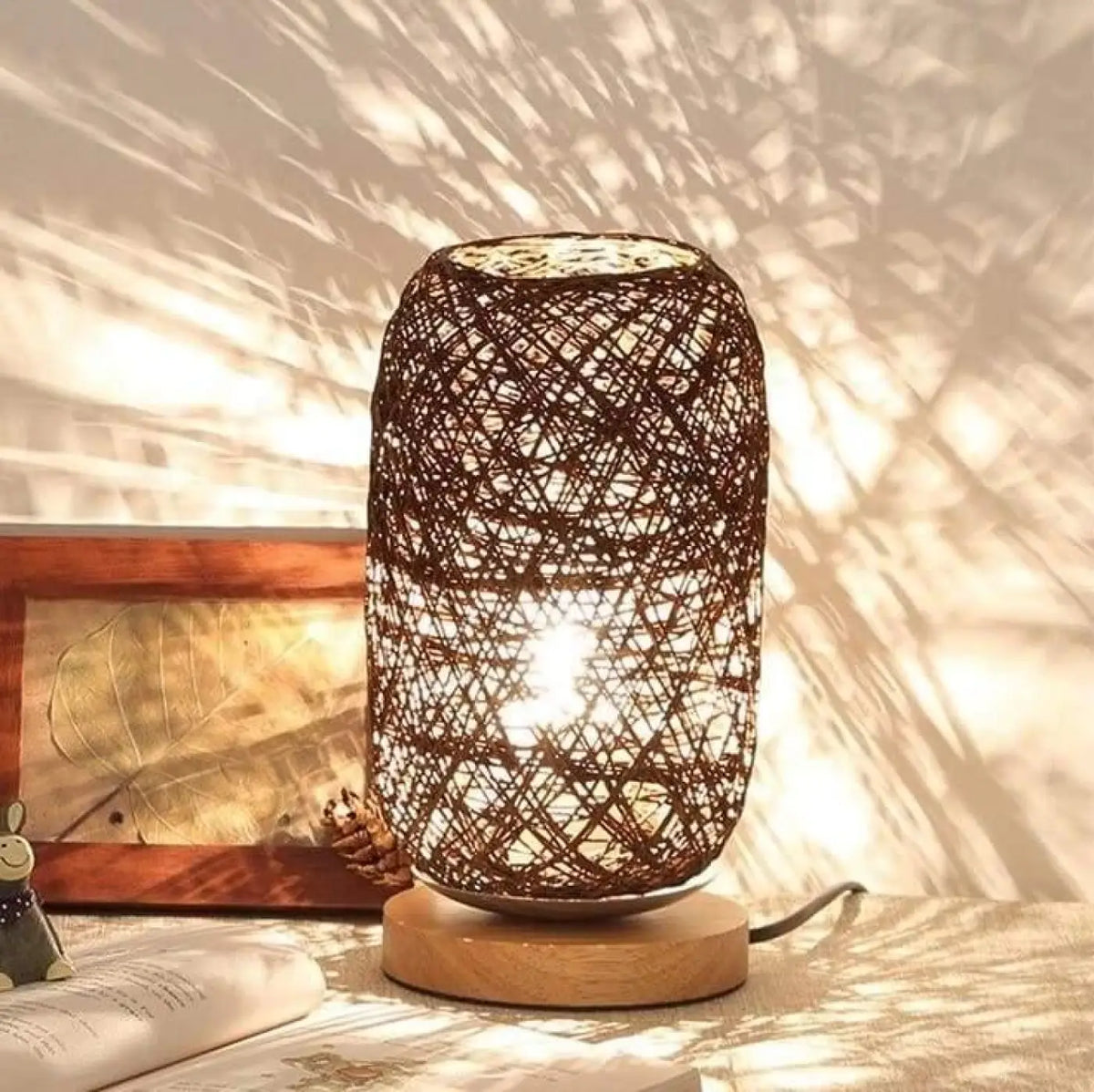 Lampe à Poser en Rotin – Joran