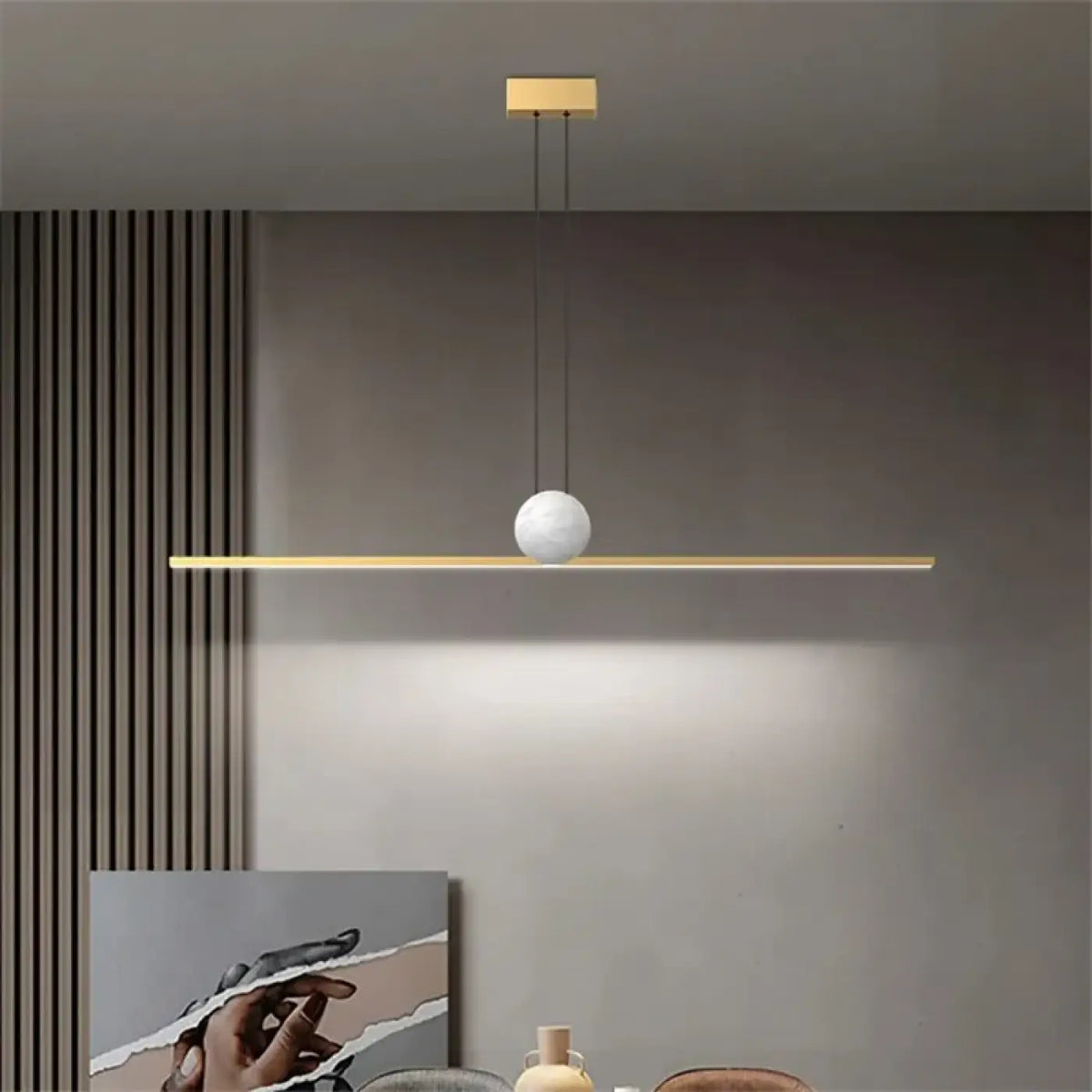 Suspension Minimaliste Cuivre et Boule Blanche – Jonine