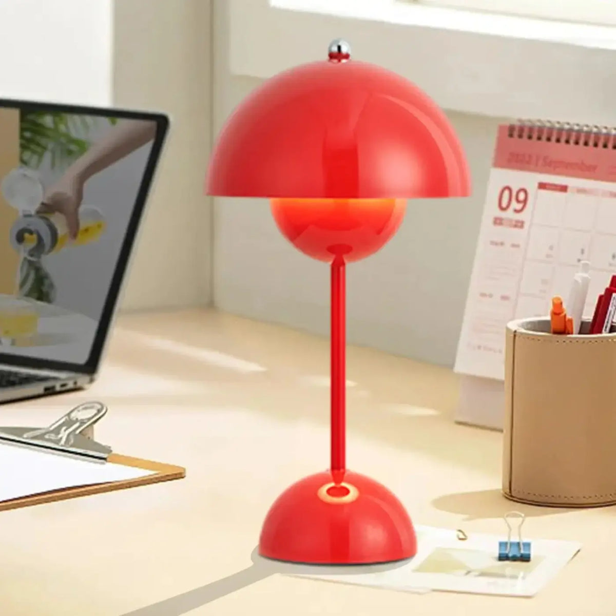 Lampe Colorée à Diffuseur Sphérique – Zérel
