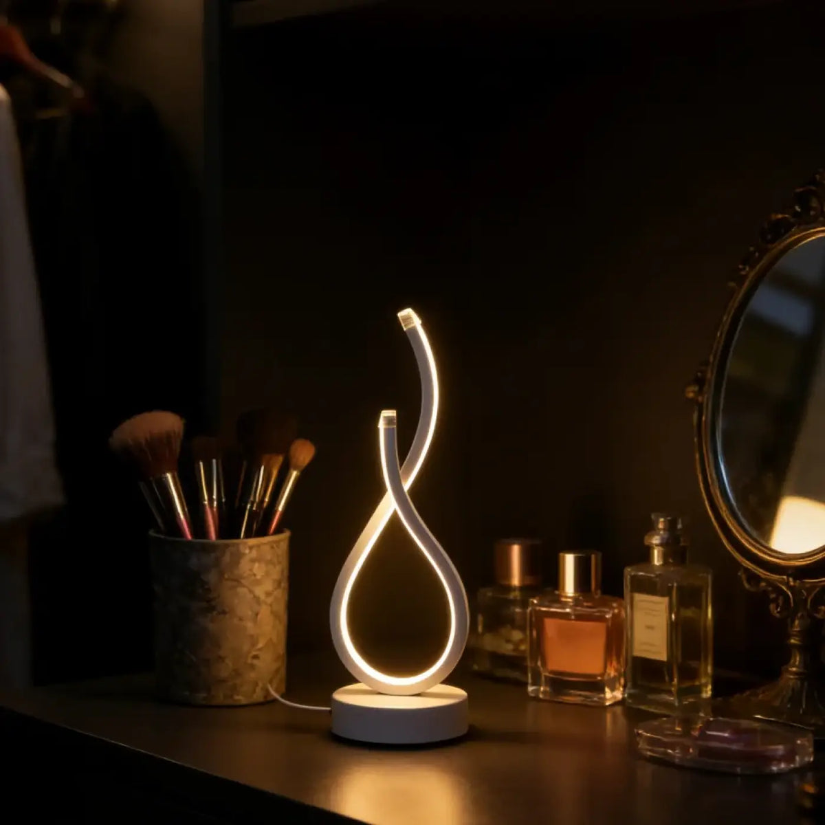 Lampe à Poser Boucle Lumineuse – Tosette