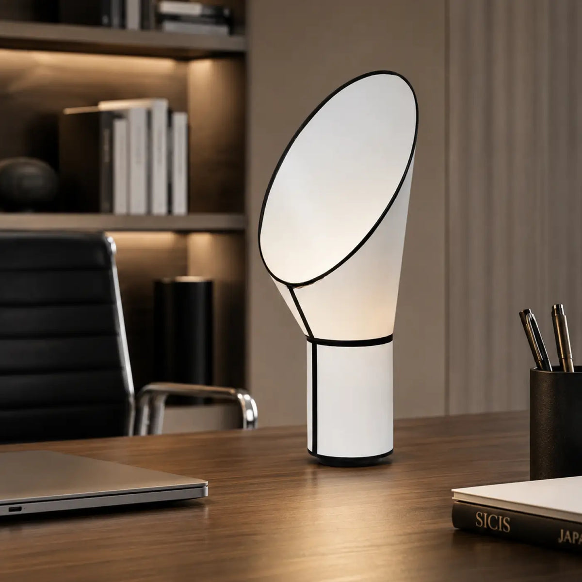 Lampe Géométrique Diffuseur Incliné – Nirelle