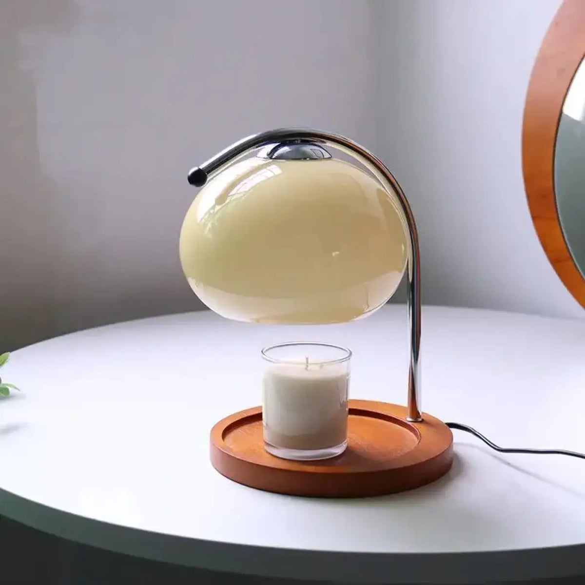 Lampe Globe en Verre et Bois – Fesel