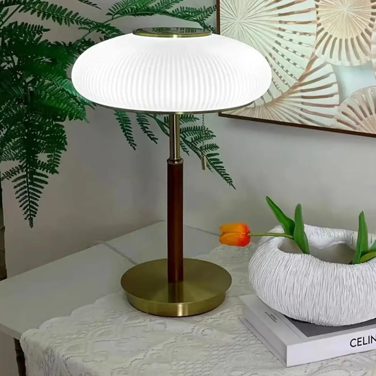 Lampe Verre Plissé et Métal Doré – Visel