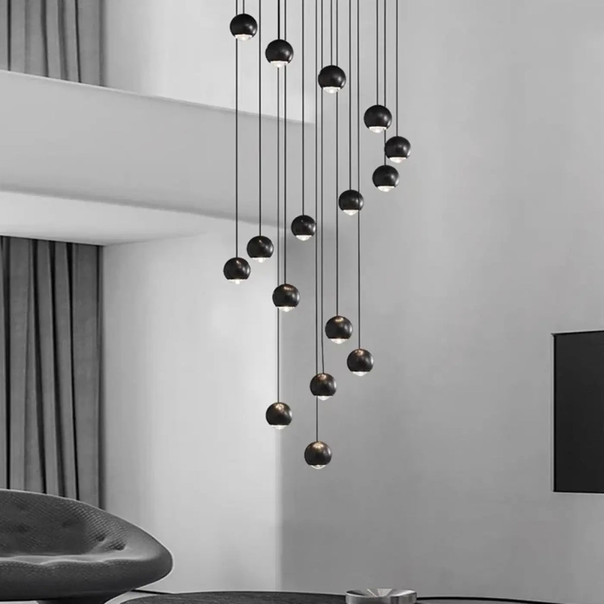 Suspension Cascade Boules Noires – Lania