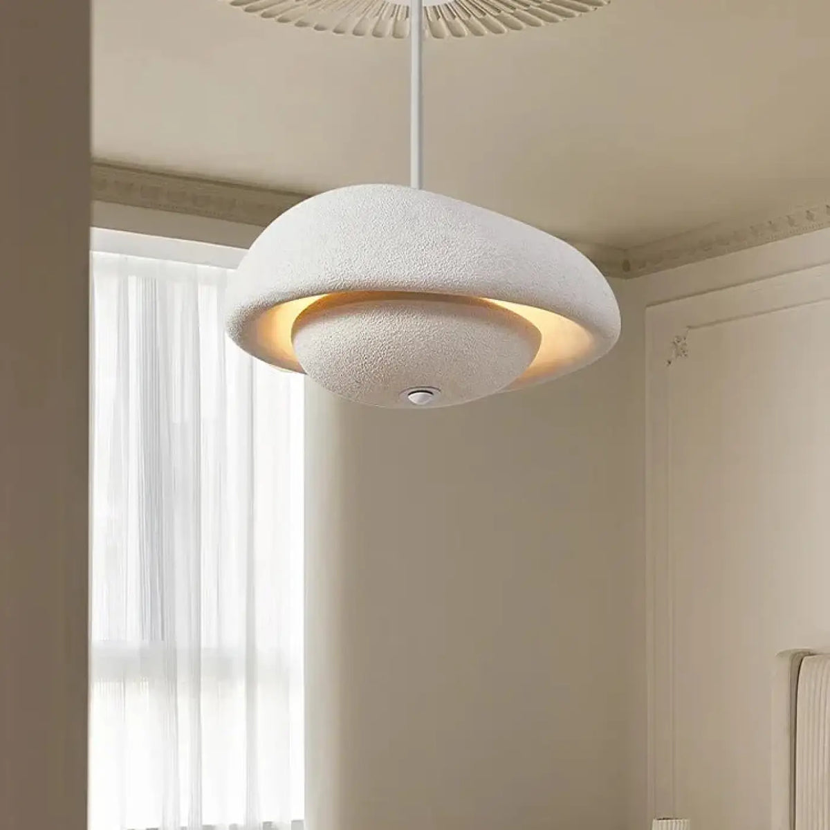 Suspension Halo Lumineux Minimaliste – Favette