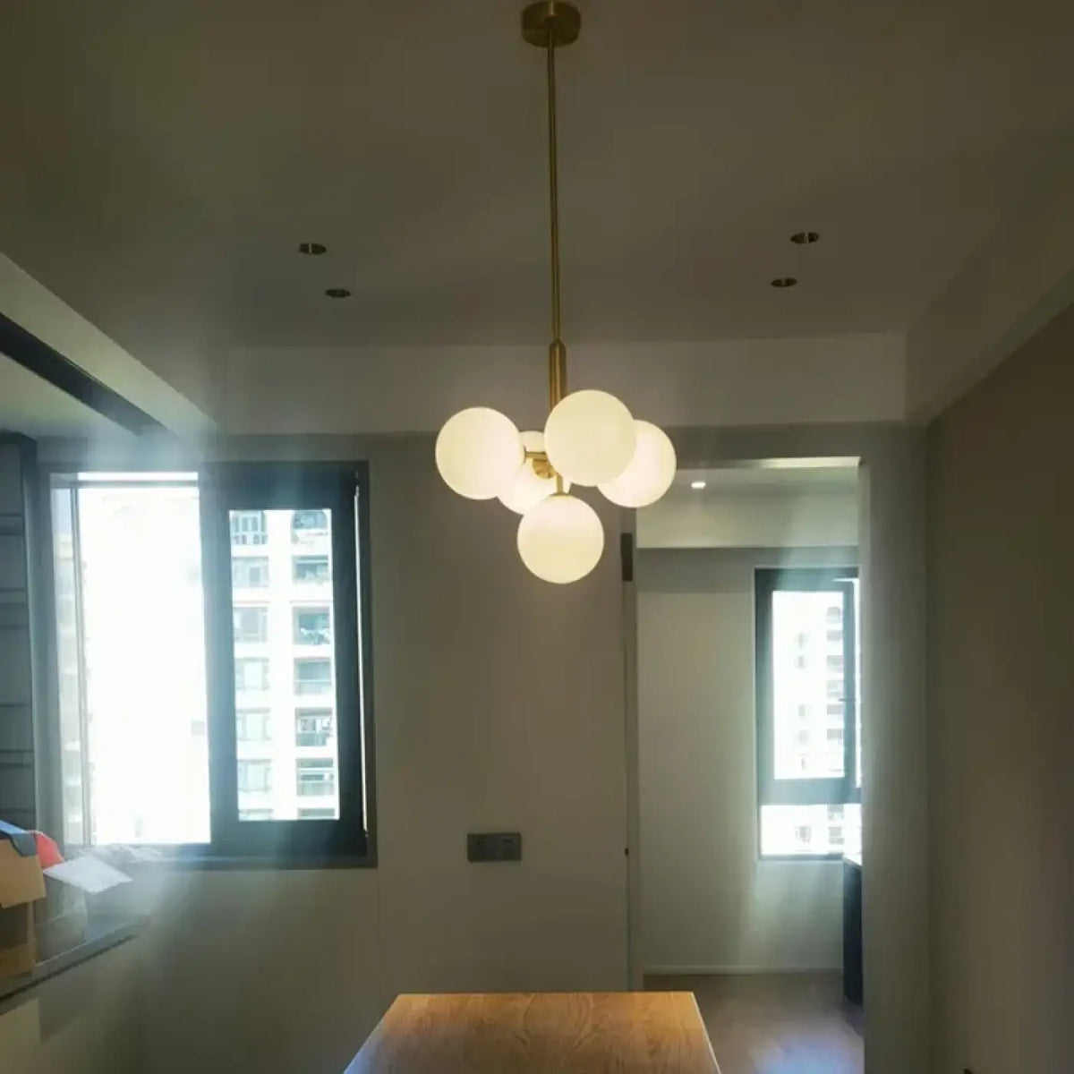 Suspension Grappe de Boules Lumineuses – Bamia