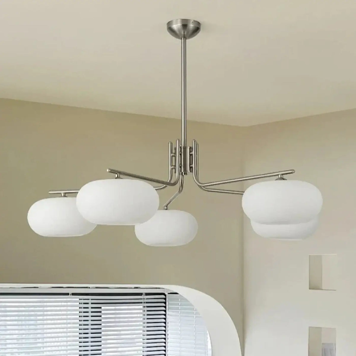 Suspension en Fer et Globes Opale – Sonon