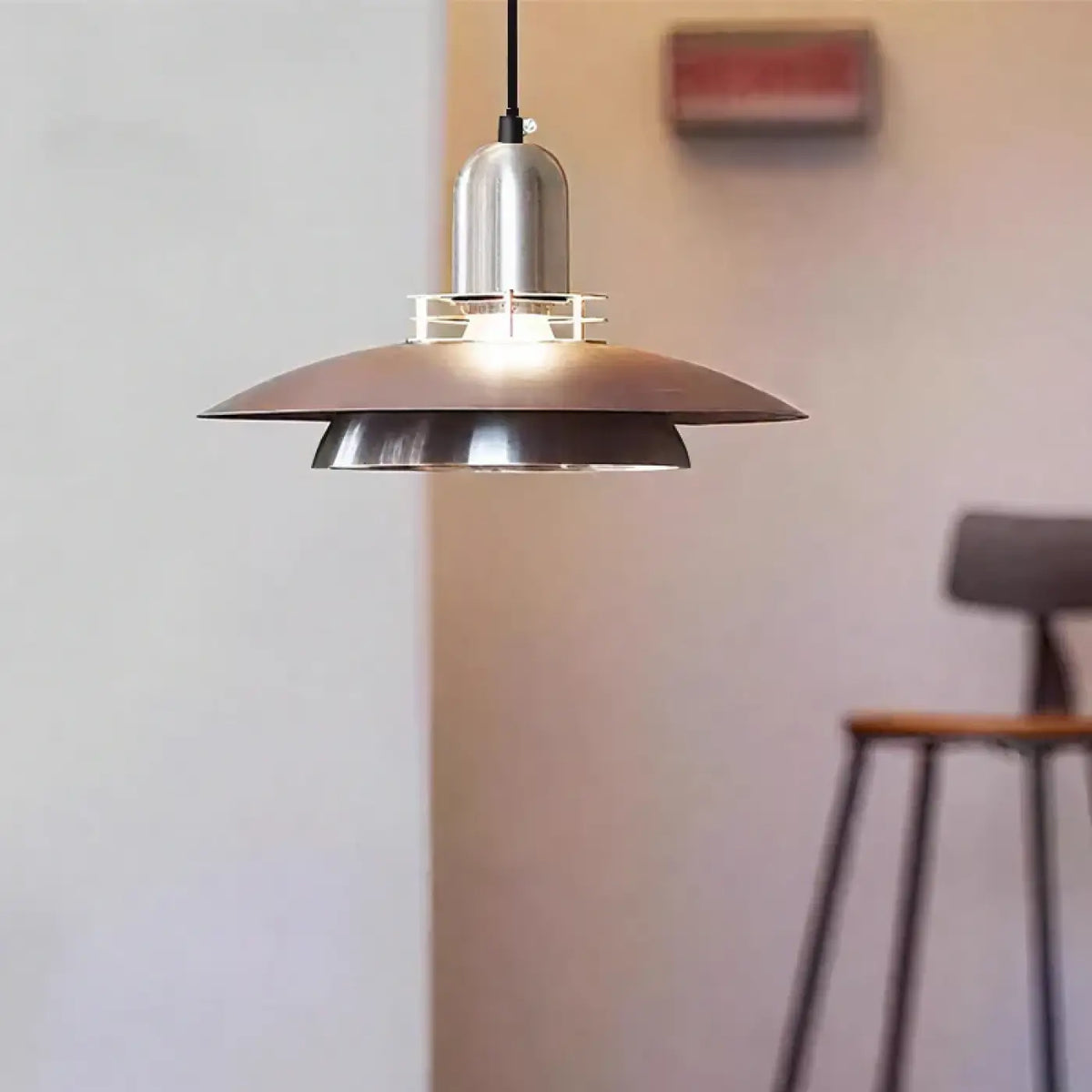 Suspension Moderne en Métal et Bois – Vasio