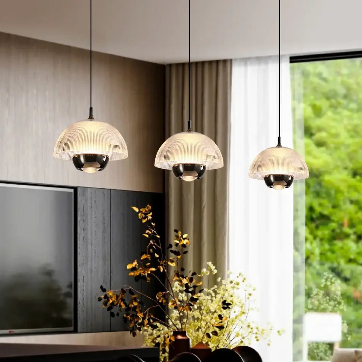 Suspension en Verre Nervuré et Métal – Prerane