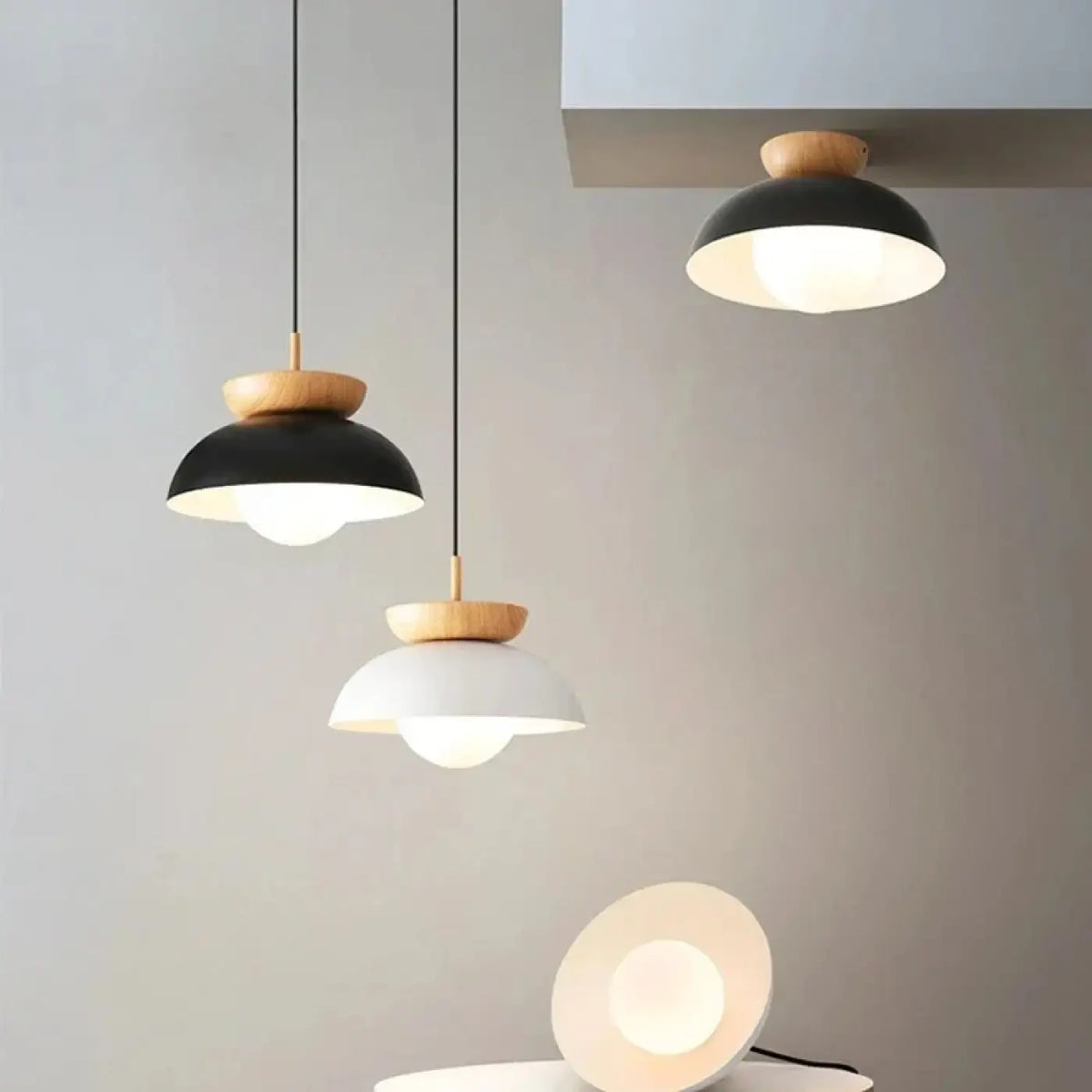 Suspension Scandinave avec Détail Bois – Rivane