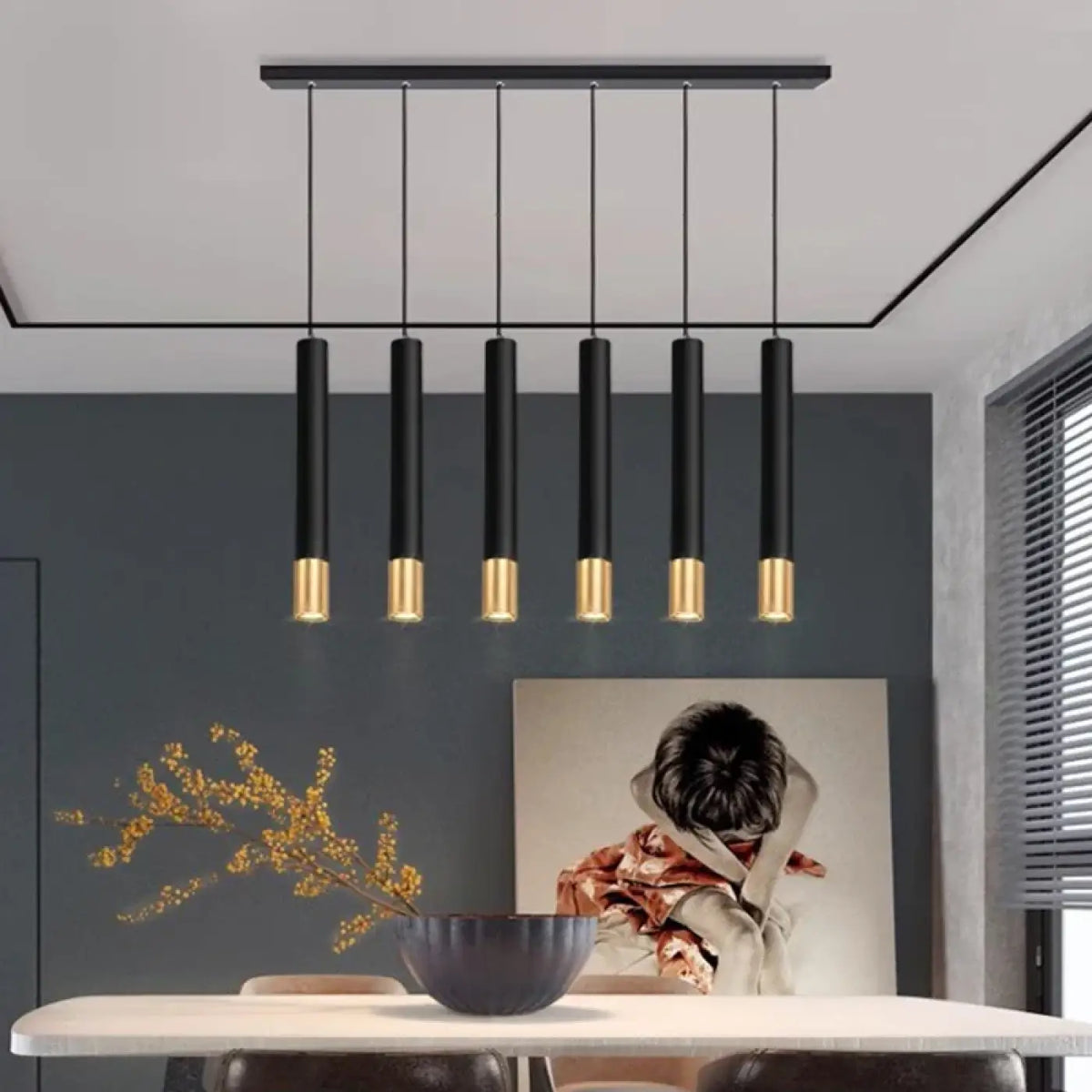 Suspension Tubes Noirs à Embouts Dorés – Sada