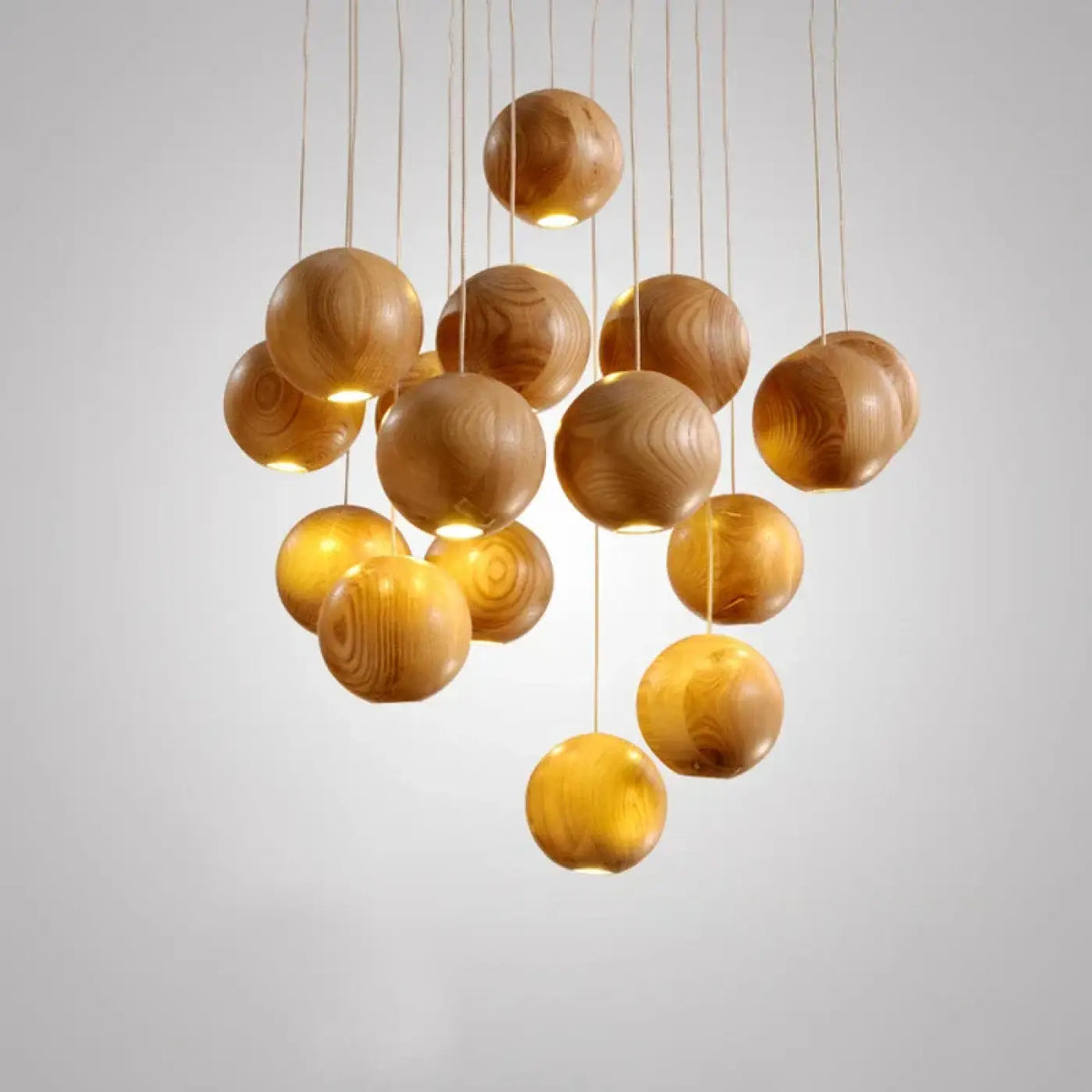 Suspension Boules en Bois Marron – Zedelle