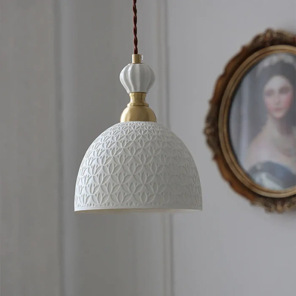 Suspension en Céramique au Design Floral – Nilio