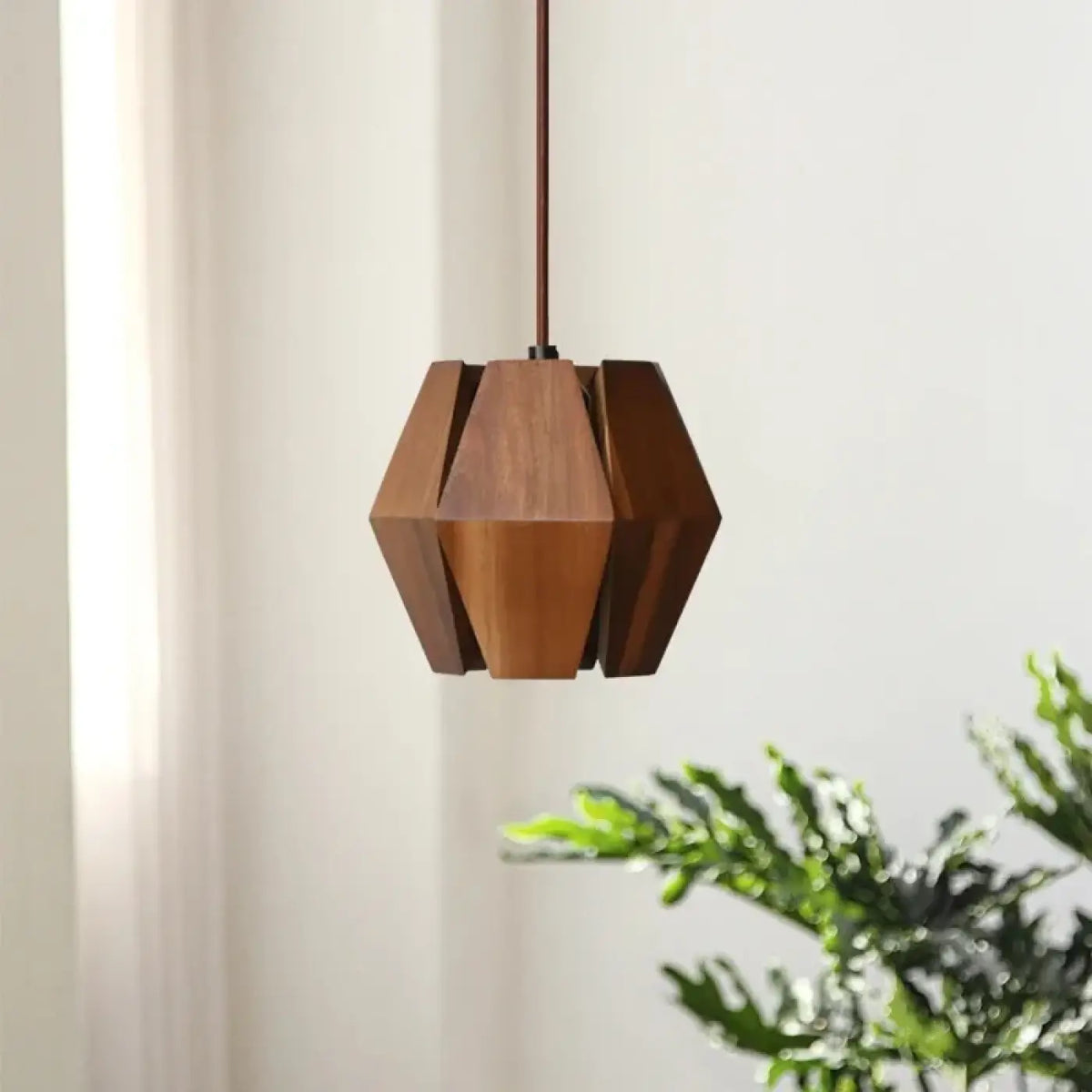 Suspension Géométrique en Bois Naturel – Nivio