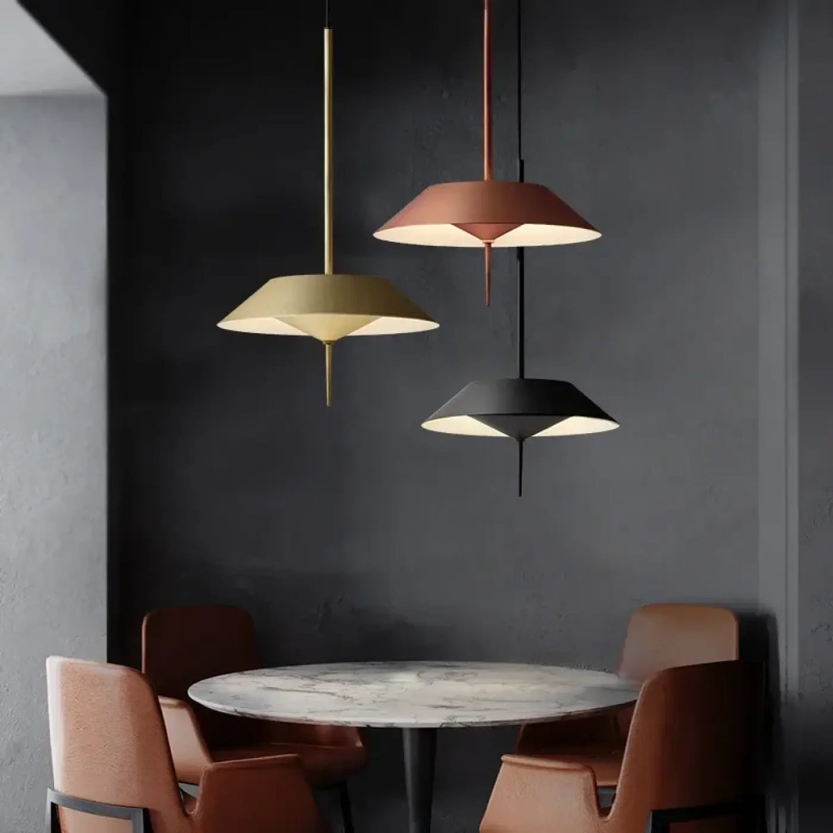 Suspension en Métal Doré Moderne – Brémis