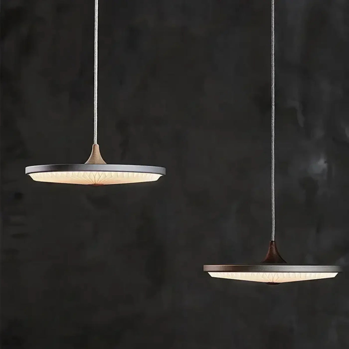 Suspension Plissée en Papier et Métal – Bivo