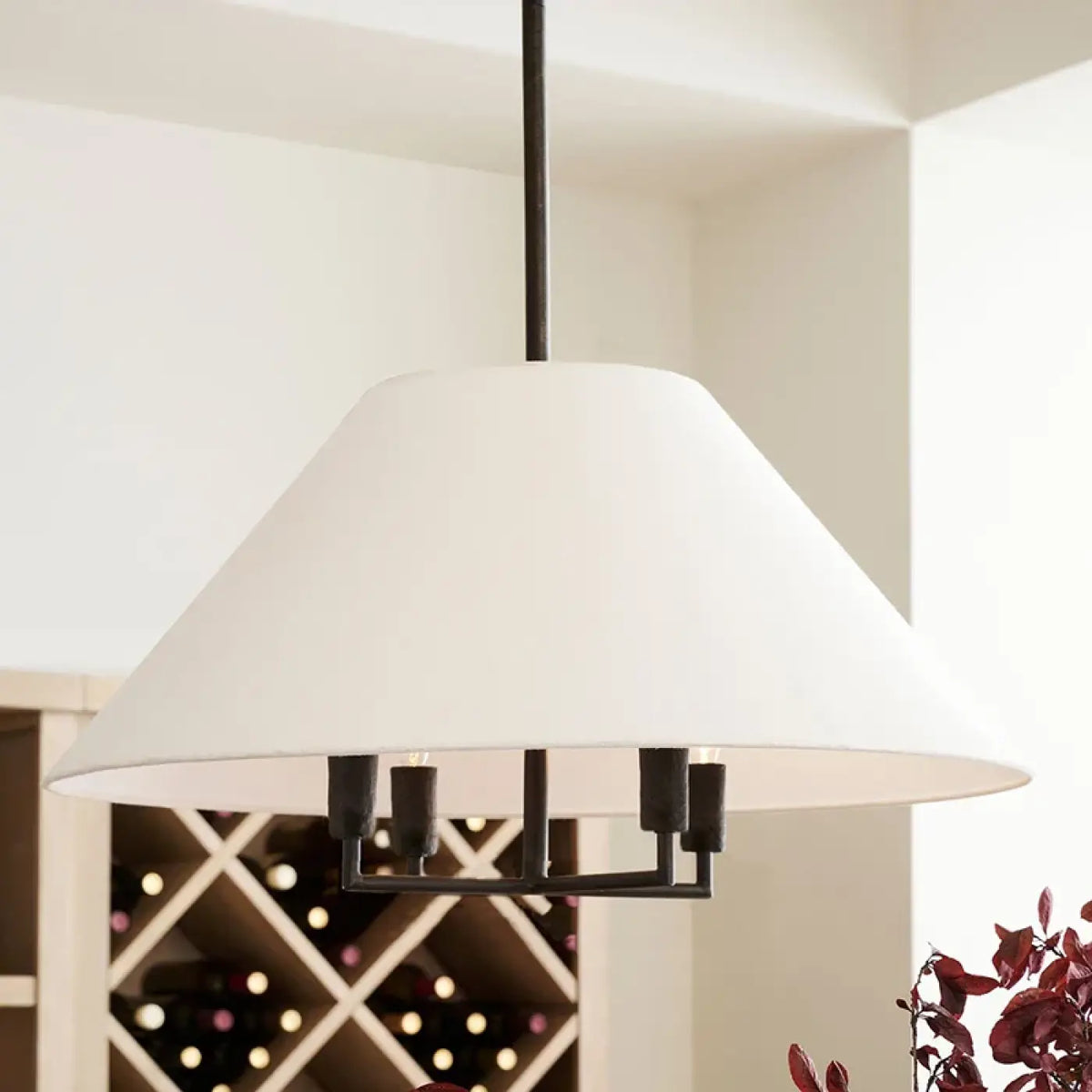 Suspension Scandinave Tissu et Structure Noire – Pranel