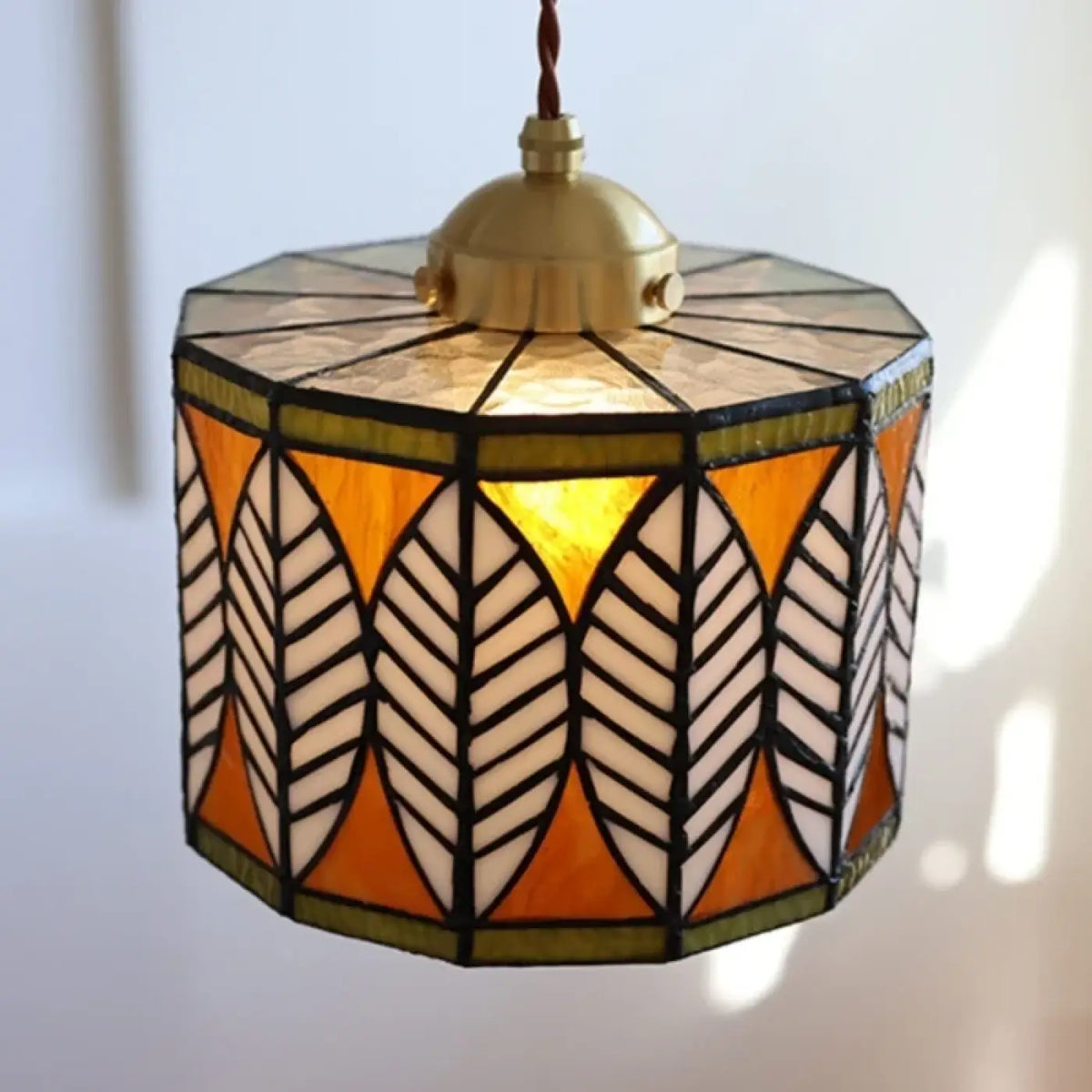 Suspension Tiffany en Verre Motif Feuille – Lovane