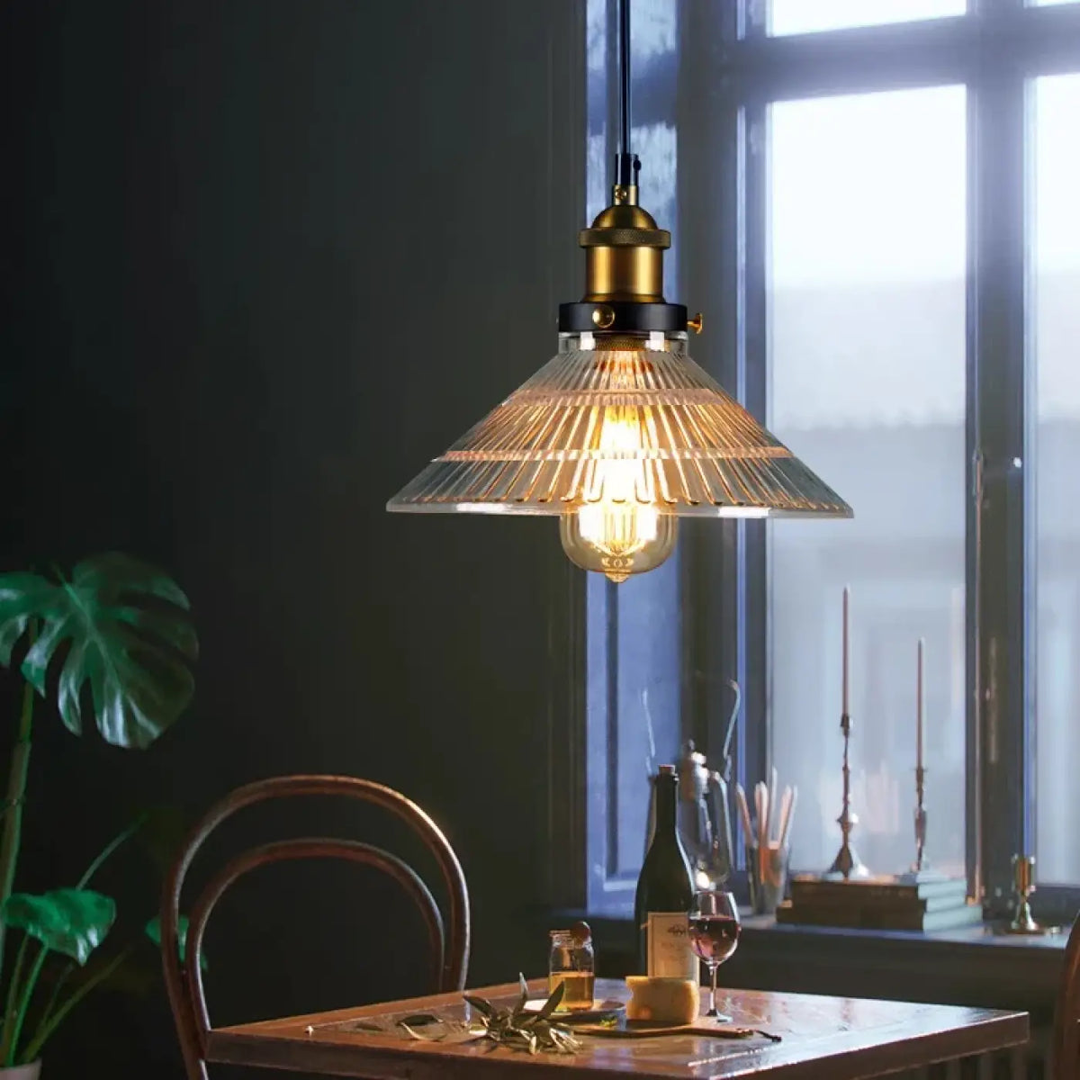 Suspension en Verre Vert Vintage – Neda