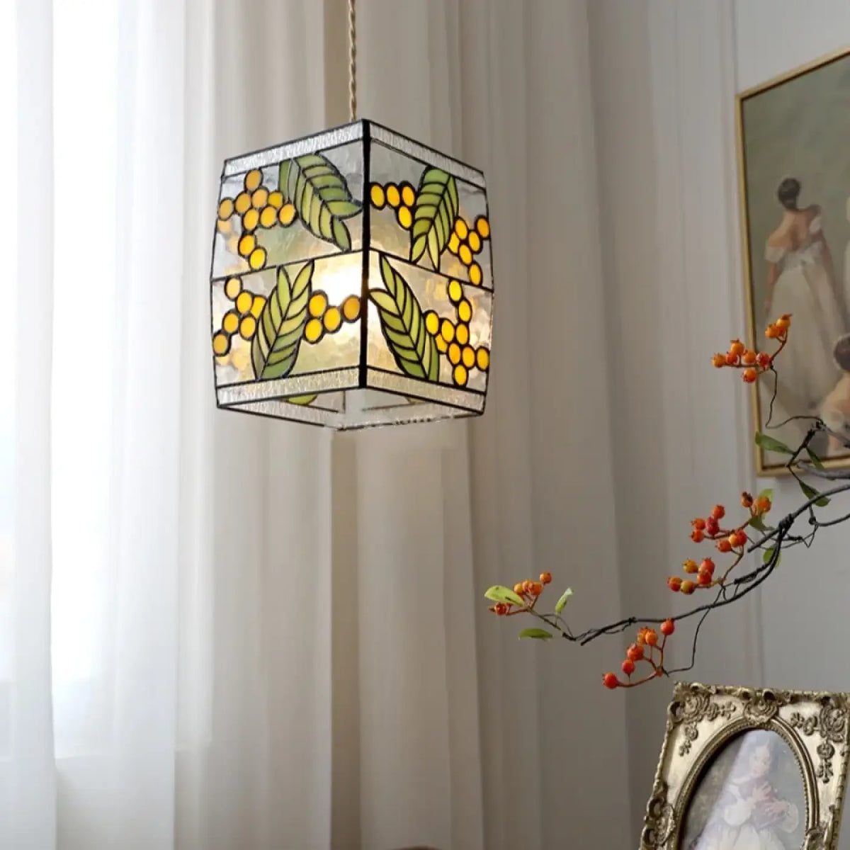 Suspension Vitrail Art Déco Motifs Naturels – Tano