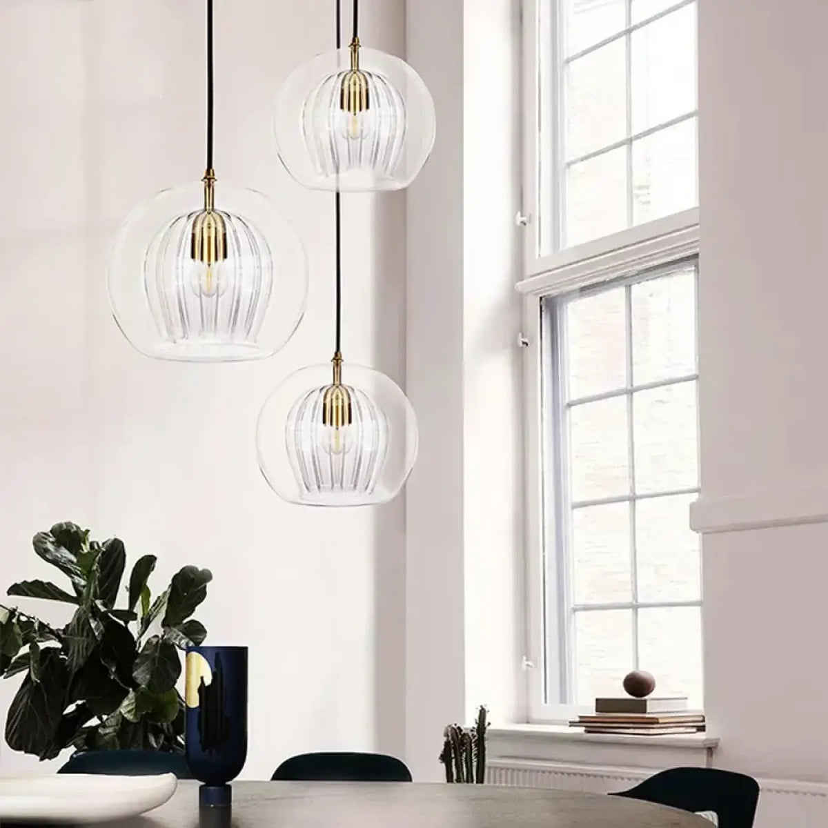 Suspension Globe en Verre Nervuré – Vomon