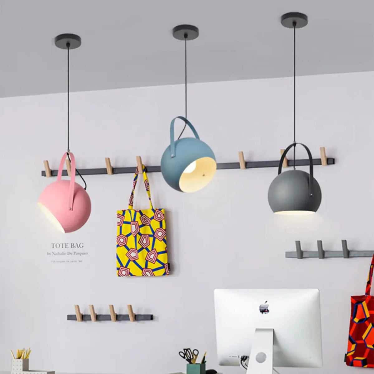 Suspension Industrielle en Métal Coloré – Todelle