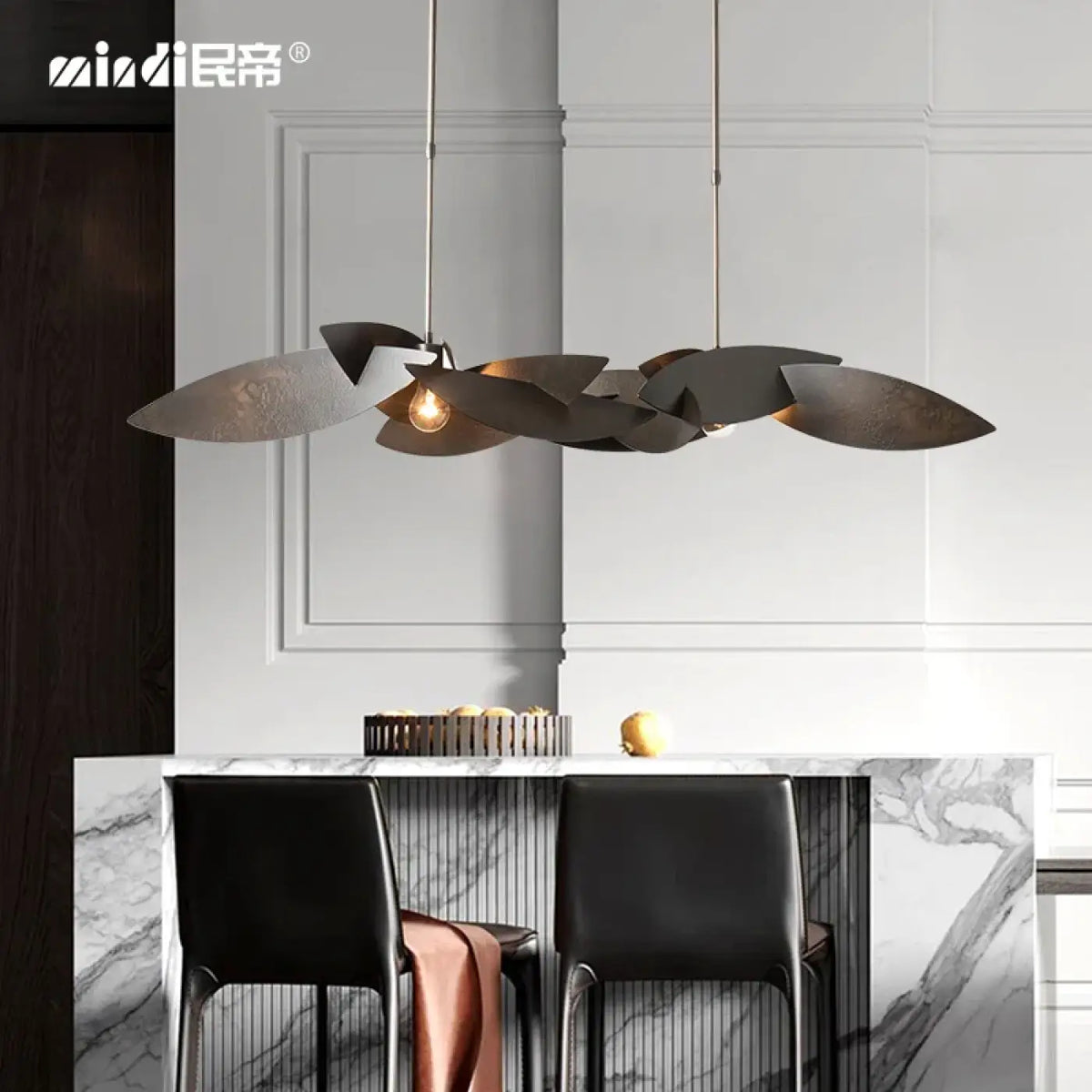 Suspension en Métal Feuilles Sculpturales – Prane