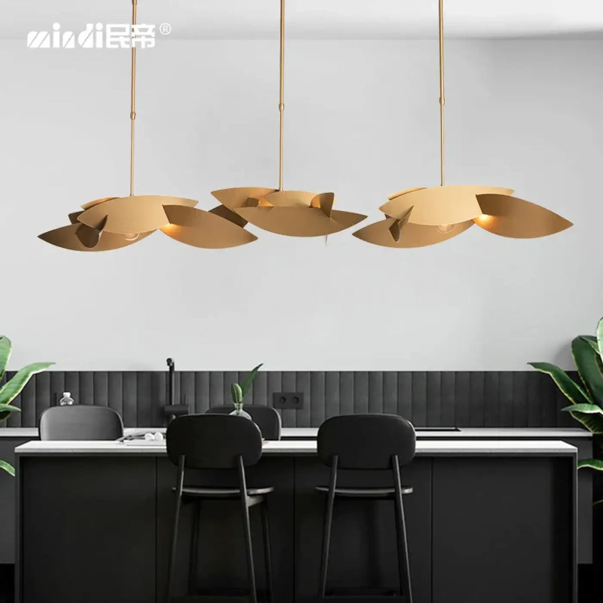 Suspension en Métal Feuilles Sculpturales – Prane