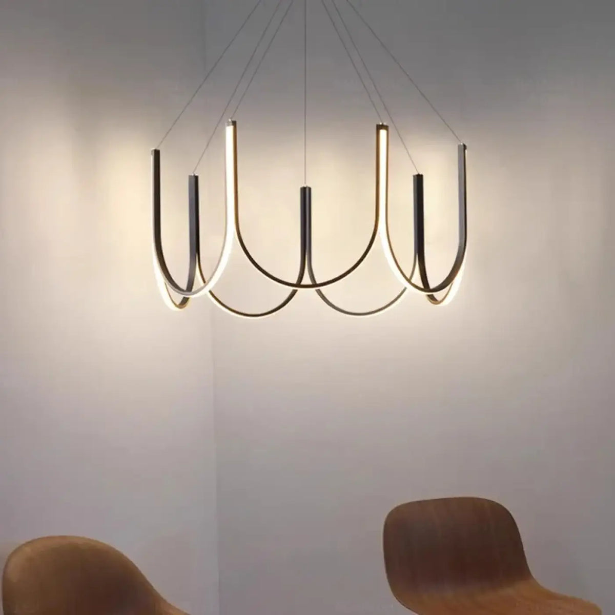 Suspension Moderne en Arche Lumineuse – Kavon
