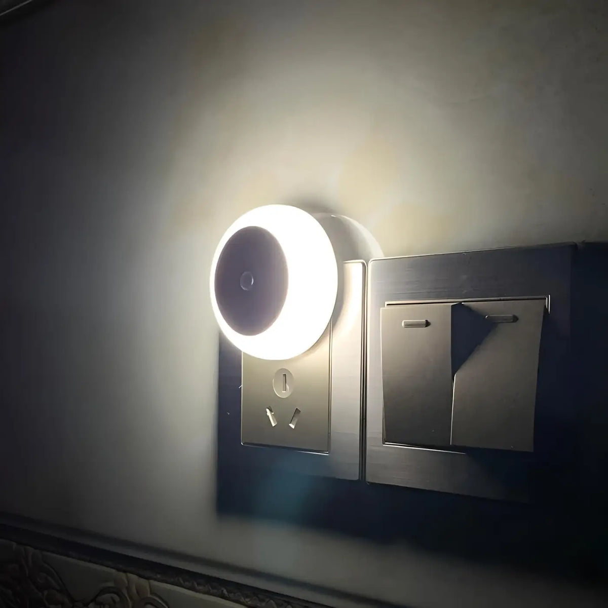 Veilleuse au Design Discret – Tride