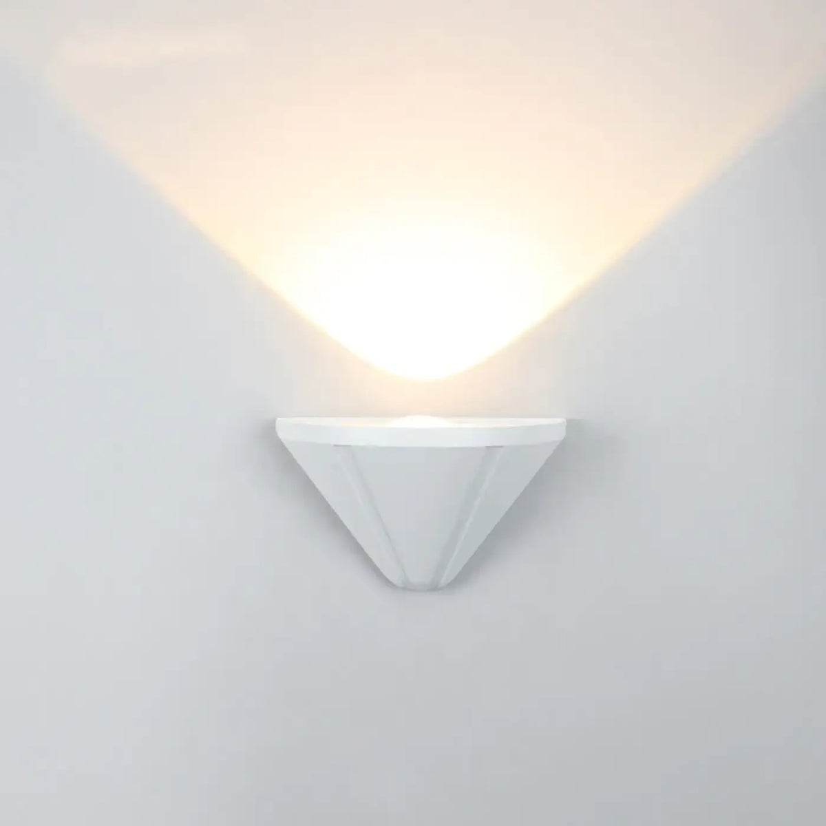 Applique Extérieure Conique Moderne – Zonelle