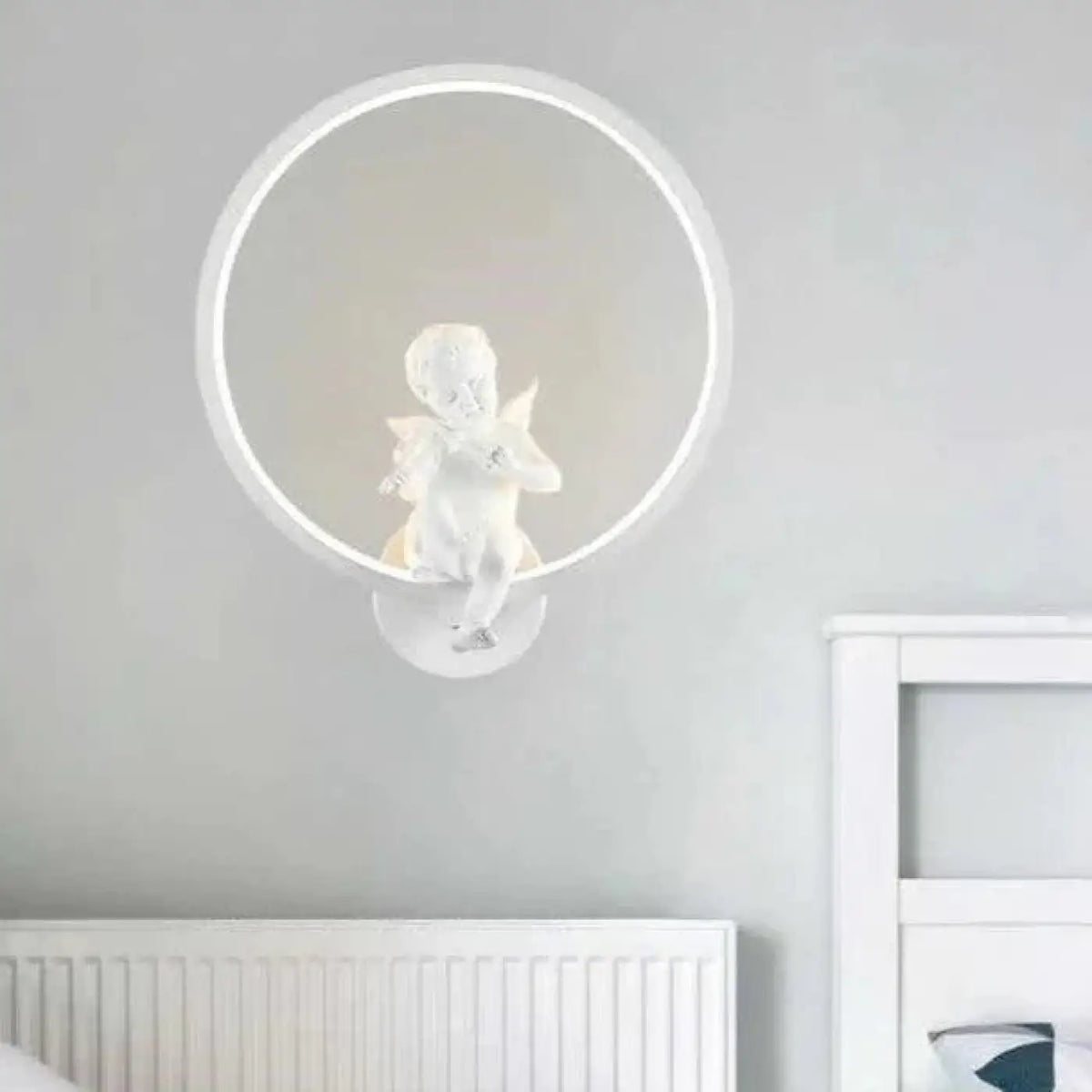 Applique Murale Céleste aux Formes Gracieuses – Lédon