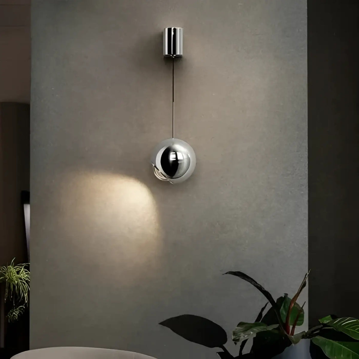 Applique Murale Boule Orientable en Métal – Zenette