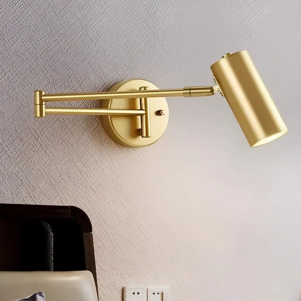 Applique Murale à Bras Orientable – Fimis